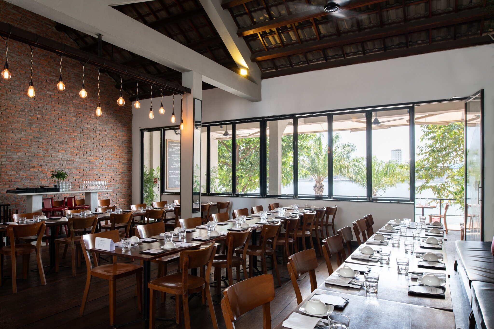 4 Waterfront Upstairs Restaurant Function